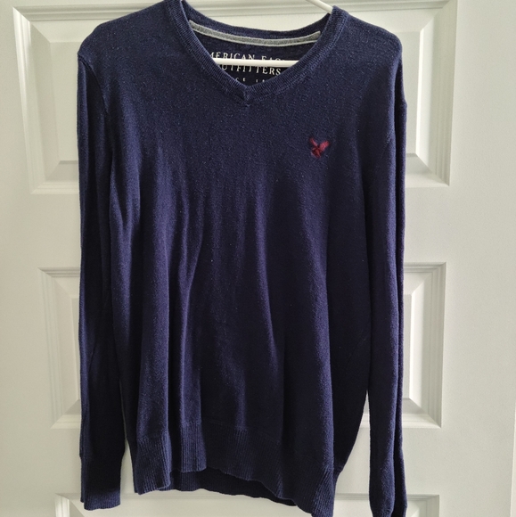 American Eagle Sweater - Picture 1 of 2